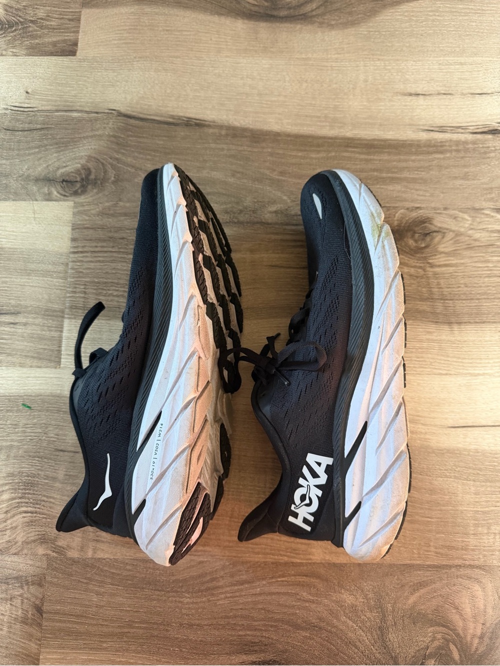 Hoka Men's Black and White Road Running Shoes - 10B